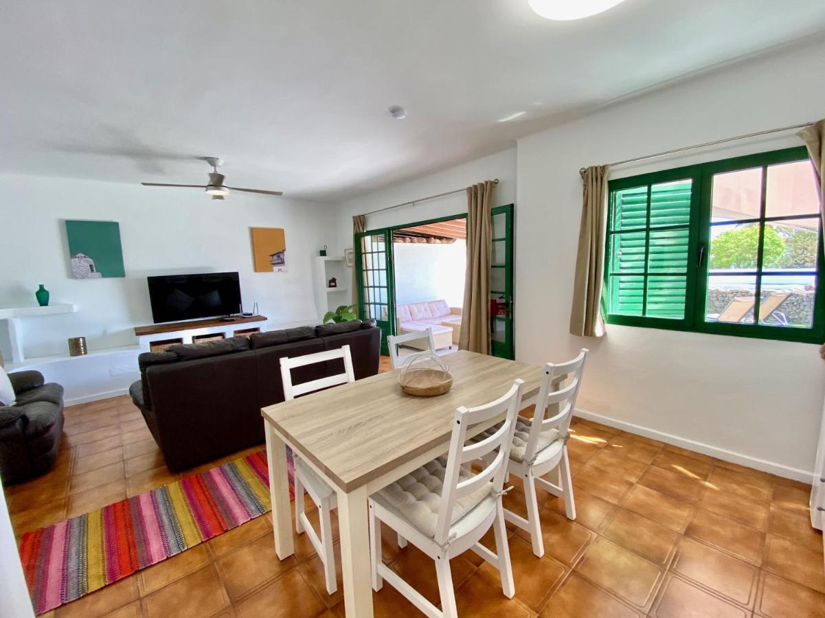 Terracitas 3 Hiru , Coqueto Bungalow Con Ac , Terraza Y Piscina Comunitaria Playa Blanca Dış mekan fotoğraf